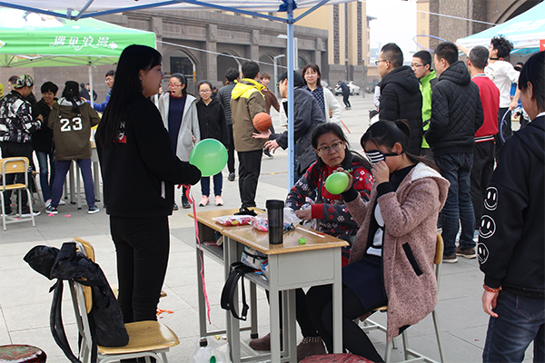 开云官网成功举办植树节活动