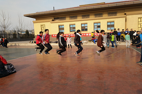 开云官网成功举办趣味运动会