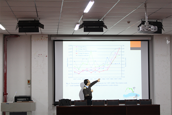台湾中山大学李建强教授莅临我校作学术讲座
