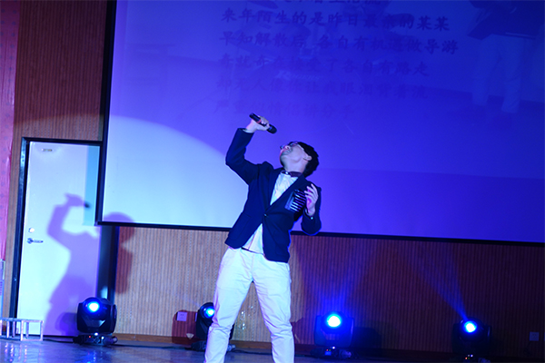 经济管理学院举行2016级新生开学典礼暨迎新晚会 经济管理学院举行2016级新生开学典礼暨迎新晚会