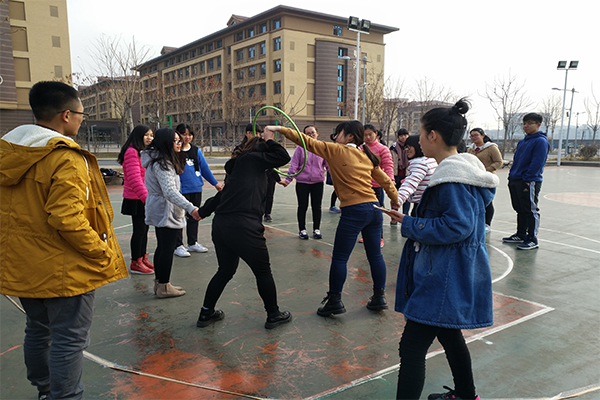 开云官网成功举办趣味运动会