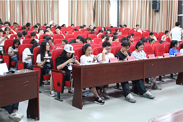 开云官网成功举办“演绎青春,心花怒放”心理剧比赛 开云官网成功举办“演绎青春,心花怒放”心理剧比赛