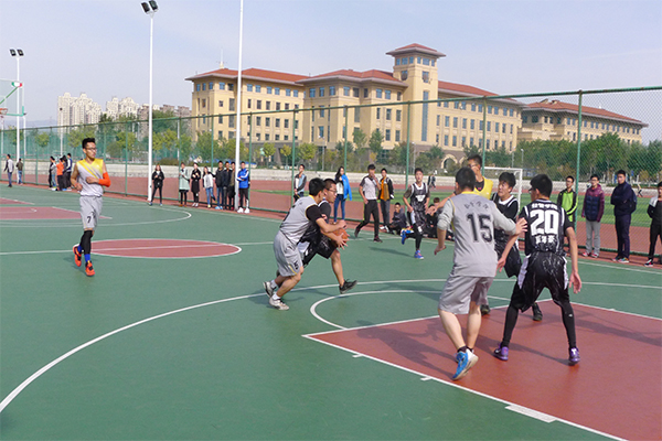 祝贺开云官网男篮在校新生篮球赛中取得八强的傲人战绩 祝贺开云官网男篮在校新生篮球赛中取得八强的傲人战绩