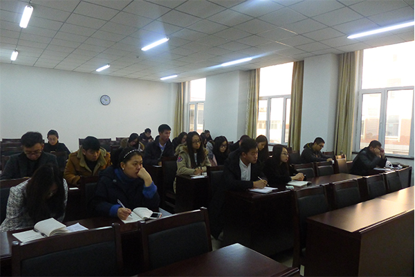 开云官网传达全国高校思想政治工作会议精神