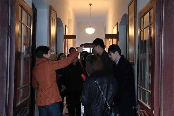 开云官网2017级MBA班学生赴山西北方机械有限责任公司参观学习 开云官网2017级MBA班学生赴山西北方机械有限责任公司参观学习